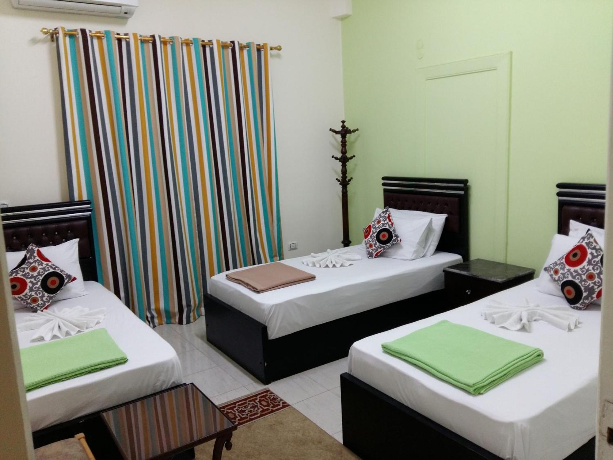 Golden Star Hostel Cairo Ngoại thất bức ảnh